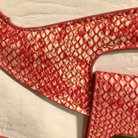 Purse - Picture 2 of 2